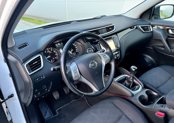 Nissan Qashqai cena 69900 przebieg: 108000, rok produkcji 2016 z Lublin małe 781